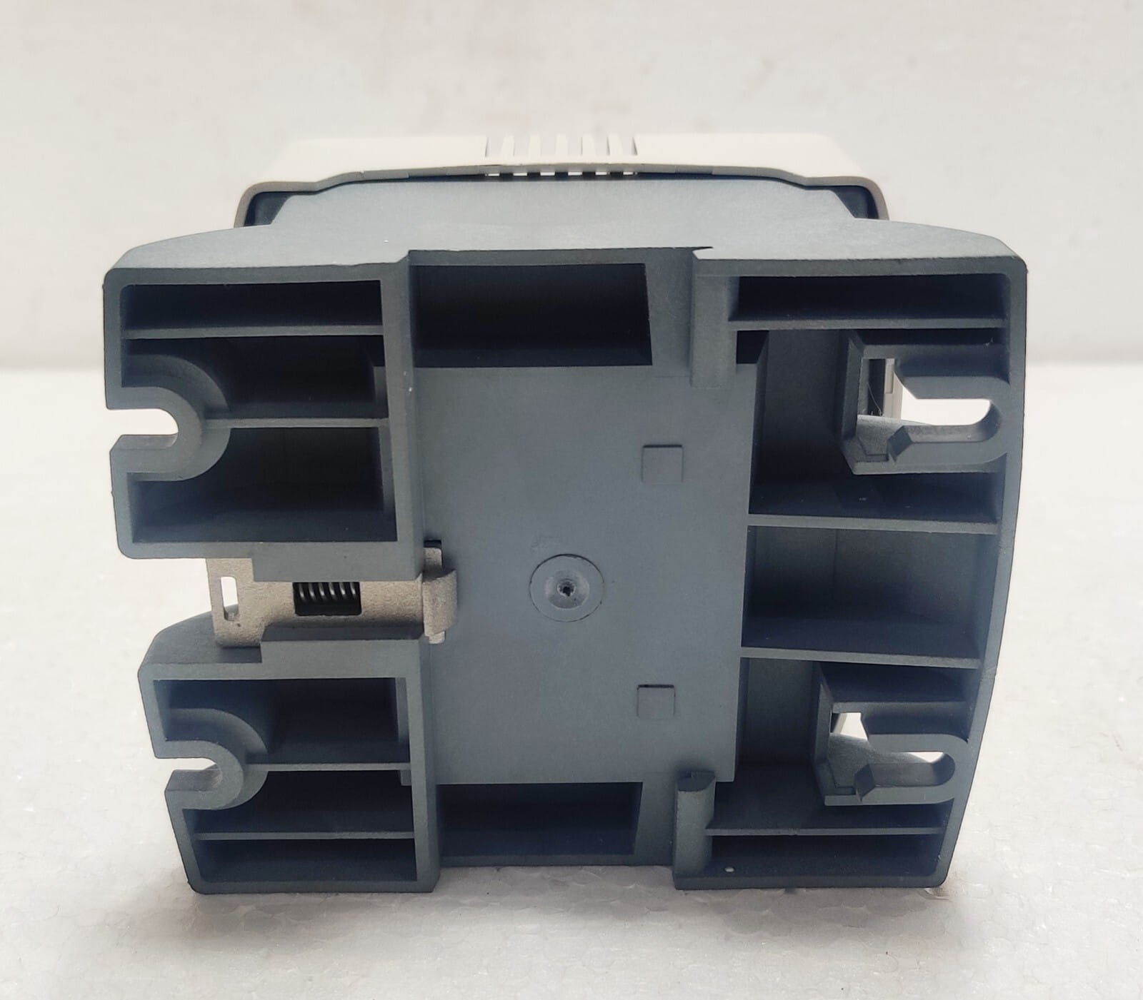 Legrand 罗格朗 单相安全隔离变压器 044231,40VA