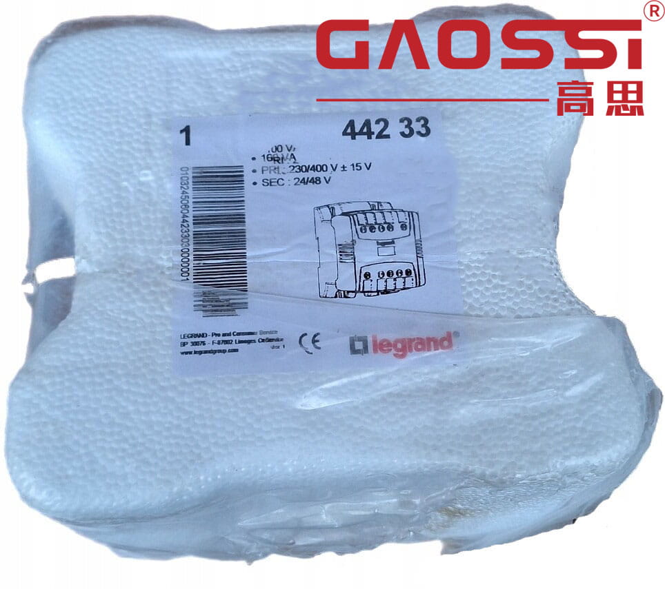 Legrand 罗格朗 单相安全隔离变压器 0 442 33 出货实物图